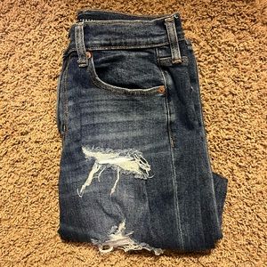 Aeropostale stretch mom Jean, ripped, size 4